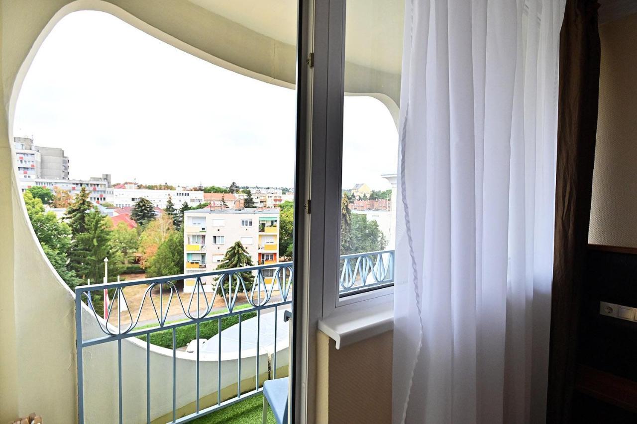 Hotel Eger & Park Bagian luar foto